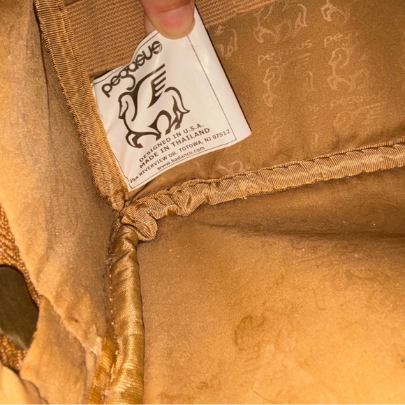 Chic Pegasus Tan Palm Tree Women's Travel Bag - Picture 15 of 15